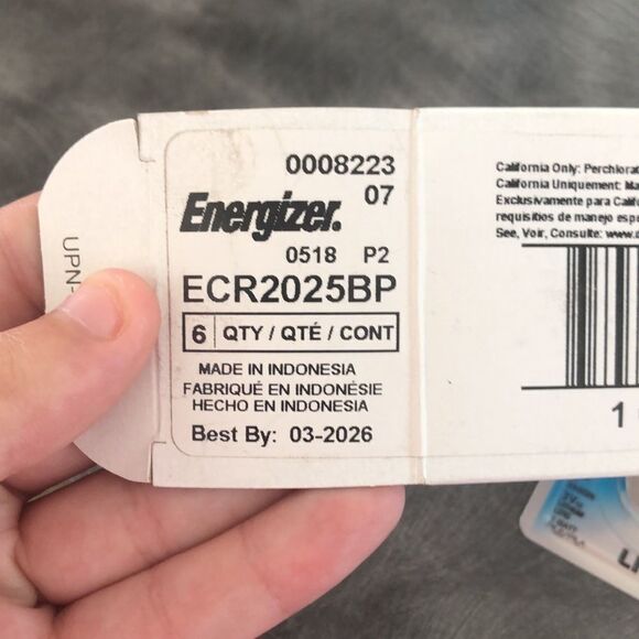 NWT Energizer Lithium Coin Battery 6 pack - Picture 2 of 2